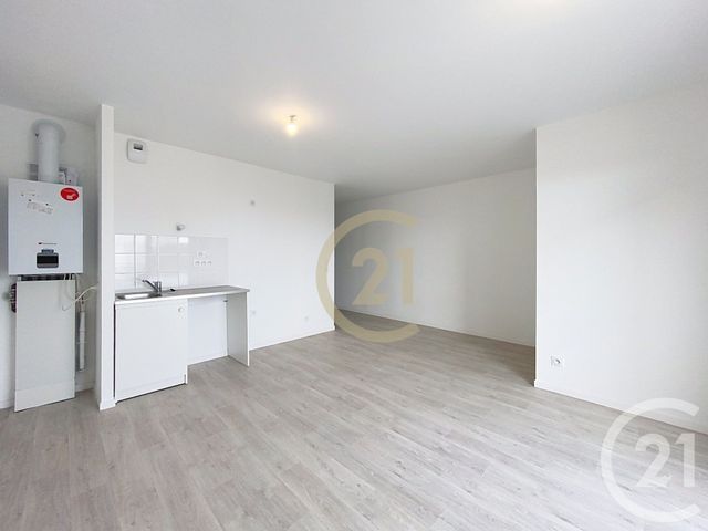 Appartement T2 à louer - 2 pièces - 43.7 m2 - ST NAZAIRE - 44 - PAYS-DE-LOIRE - Century 21 By Ouest