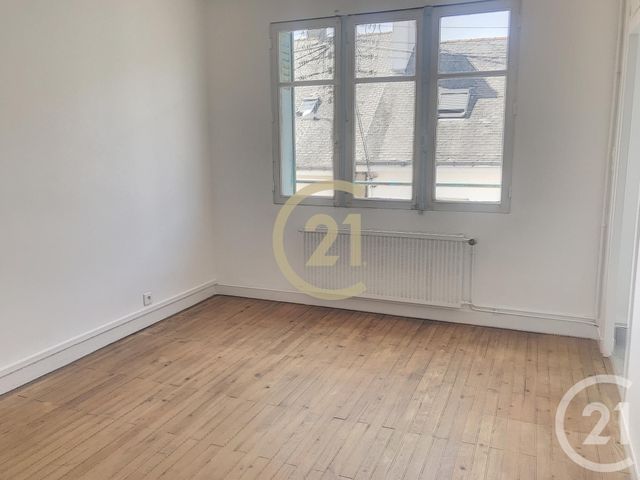 Appartement F3 à louer - 3 pièces - 62.11 m2 - ST NAZAIRE - 44 - PAYS-DE-LOIRE - Century 21 By Ouest