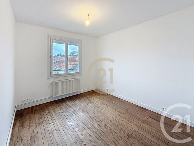 Appartement F3 à louer - 3 pièces - 62.11 m2 - ST NAZAIRE - 44 - PAYS-DE-LOIRE - Century 21 By Ouest