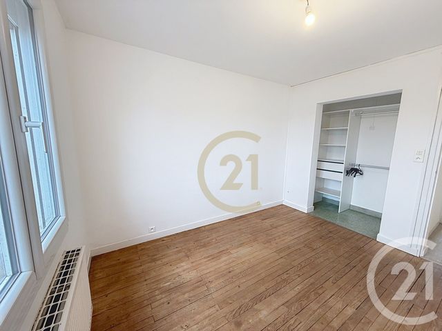 Appartement F3 à louer - 3 pièces - 62.11 m2 - ST NAZAIRE - 44 - PAYS-DE-LOIRE - Century 21 By Ouest