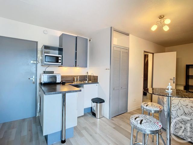 Appartement F1 à louer ST NAZAIRE