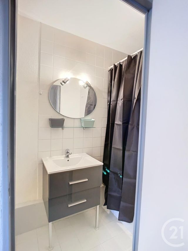 Appartement F1 à louer - 1 pièce - 19.58 m2 - ST NAZAIRE - 44 - PAYS-DE-LOIRE - Century 21 By Ouest