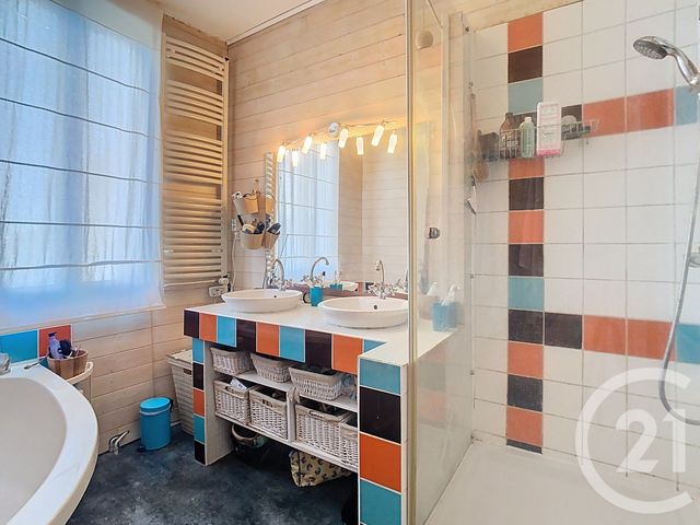 maison à vendre - 6 pièces - 158.53 m2 - ST NAZAIRE - 44 - PAYS-DE-LOIRE - Century 21 By Ouest