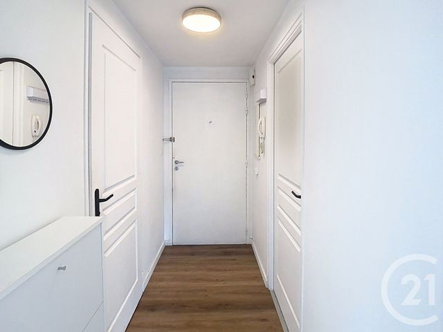 Appartement T2 à vendre - 2 pièces - 32.89 m2 - ST NAZAIRE - 44 - PAYS-DE-LOIRE - Century 21 By Ouest