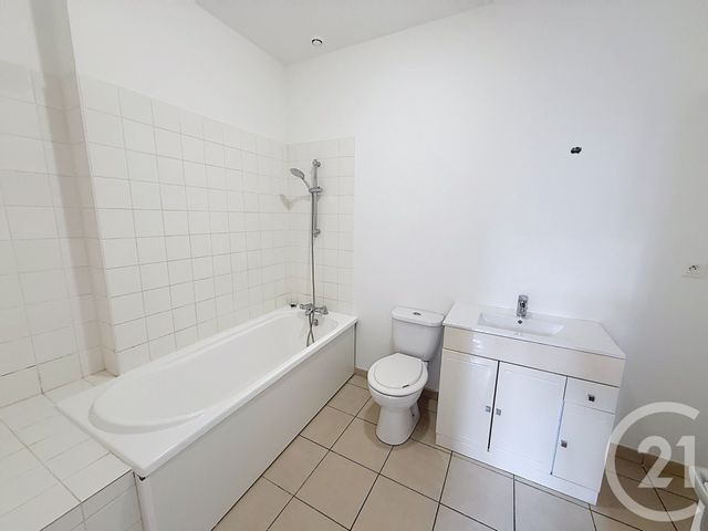Appartement F2 à vendre - 2 pièces - 46.36 m2 - ST NAZAIRE - 44 - PAYS-DE-LOIRE - Century 21 By Ouest