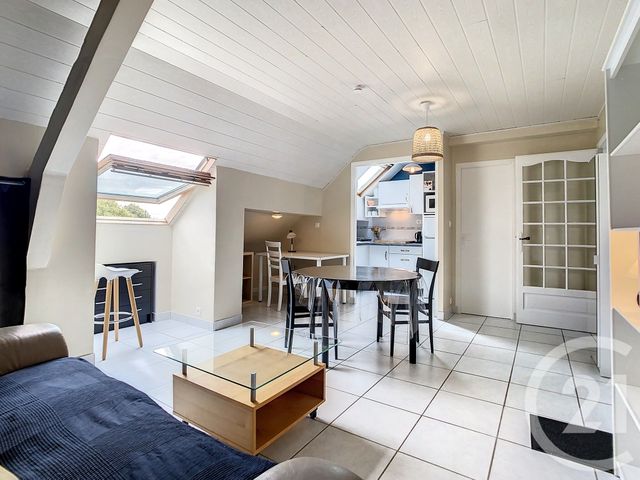 Appartement T2 à louer - 2 pièces - 29.96 m2 - ST NAZAIRE - 44 - PAYS-DE-LOIRE - Century 21 By Ouest