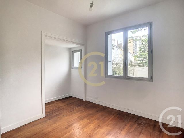 Appartement T2 à vendre - 2 pièces - 41.75 m2 - ST NAZAIRE - 44 - PAYS-DE-LOIRE - Century 21 By Ouest