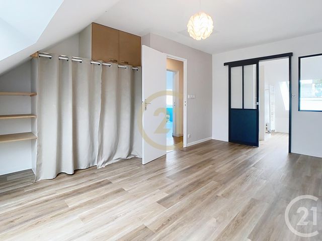 Appartement T5 à louer - 5 pièces - 110.41 m2 - ST NAZAIRE - 44 - PAYS-DE-LOIRE - Century 21 By Ouest