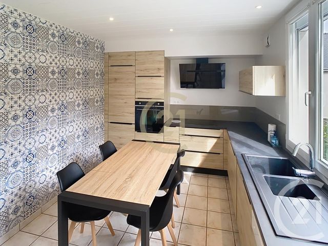 Appartement T5 à louer - 5 pièces - 110.41 m2 - ST NAZAIRE - 44 - PAYS-DE-LOIRE - Century 21 By Ouest