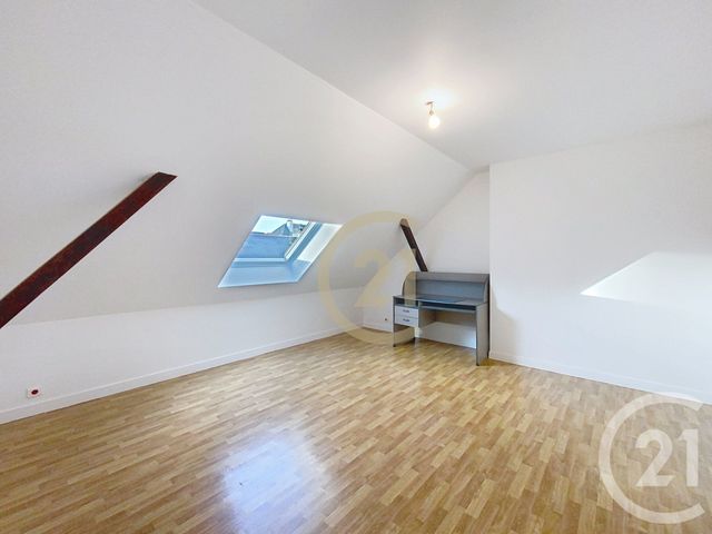 Appartement T5 à louer - 5 pièces - 110.41 m2 - ST NAZAIRE - 44 - PAYS-DE-LOIRE - Century 21 By Ouest