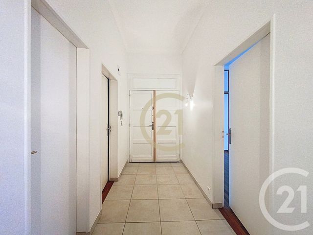 Appartement T3 à louer - 3 pièces - 82.72 m2 - ST NAZAIRE - 44 - PAYS-DE-LOIRE - Century 21 By Ouest