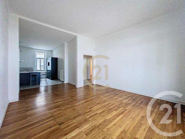 Appartement T3 à louer - 3 pièces - 82.72 m2 - ST NAZAIRE - 44 - PAYS-DE-LOIRE - Century 21 By Ouest