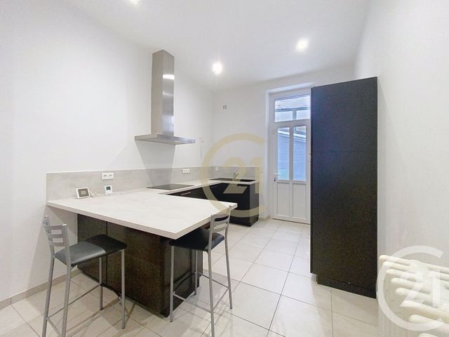 Appartement T3 à louer - 3 pièces - 82.72 m2 - ST NAZAIRE - 44 - PAYS-DE-LOIRE - Century 21 By Ouest