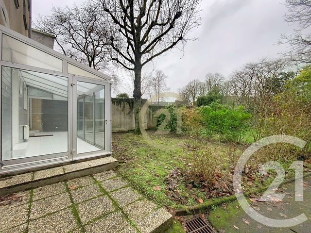 Appartement T3 à louer - 3 pièces - 82.72 m2 - ST NAZAIRE - 44 - PAYS-DE-LOIRE - Century 21 By Ouest