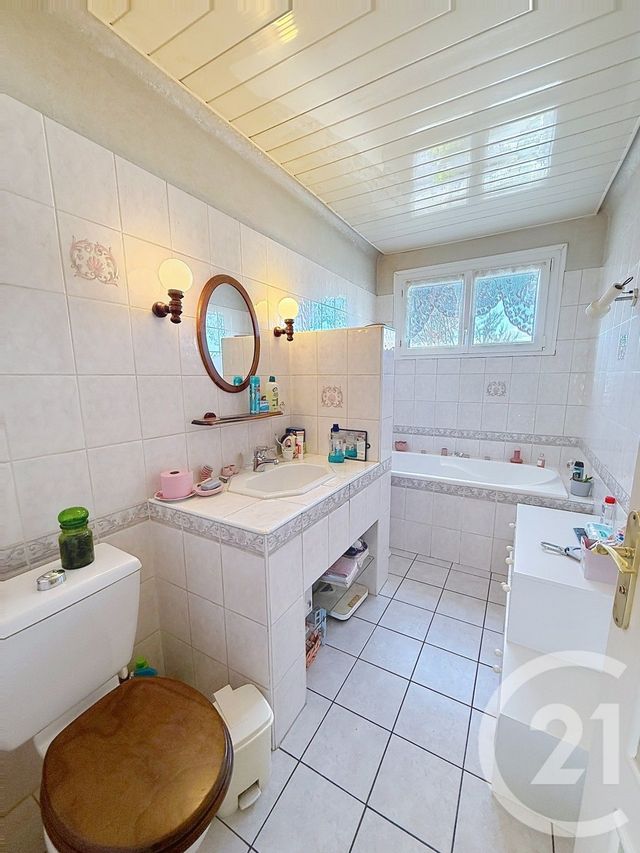 maison à vendre - 4 pièces - 100.0 m2 - ST NAZAIRE - 44 - PAYS-DE-LOIRE - Century 21 By Ouest