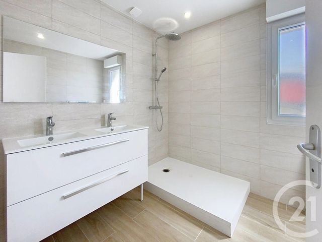maison à louer - 4 pièces - 94.2 m2 - ST NAZAIRE - 44 - PAYS-DE-LOIRE - Century 21 By Ouest
