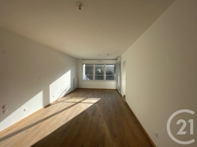 Appartement T2 à louer - 2 pièces - 42.1 m2 - ST NAZAIRE - 44 - PAYS-DE-LOIRE - Century 21 By Ouest