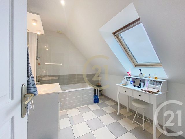 maison à louer - 5 pièces - 98.0 m2 - GUERANDE - 44 - PAYS-DE-LOIRE - Century 21 By Ouest