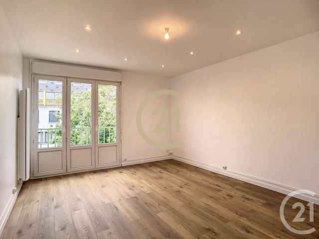 Appartement T3 à louer - 3 pièces - 53.15 m2 - ST NAZAIRE - 44 - PAYS-DE-LOIRE - Century 21 By Ouest