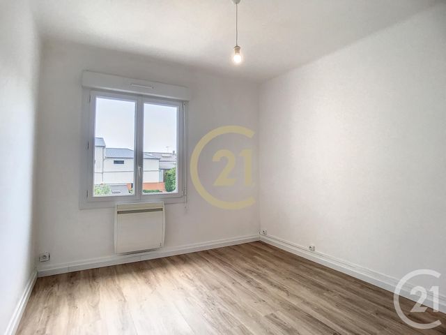 Appartement T3 à louer - 3 pièces - 53.15 m2 - ST NAZAIRE - 44 - PAYS-DE-LOIRE - Century 21 By Ouest