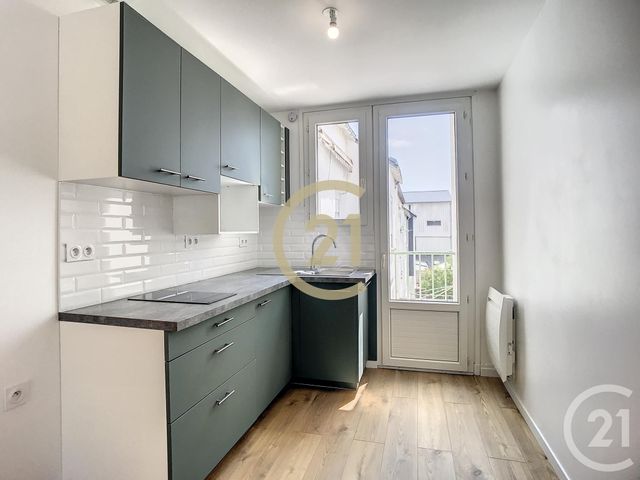 Appartement T3 à louer - 3 pièces - 53.15 m2 - ST NAZAIRE - 44 - PAYS-DE-LOIRE - Century 21 By Ouest