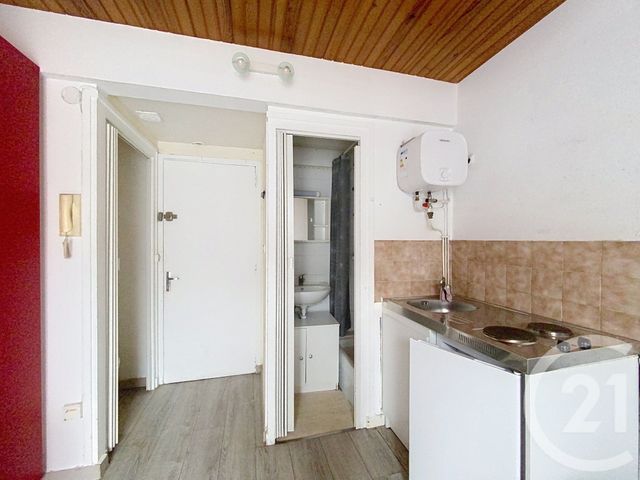 Appartement T1 à vendre - 1 pièce - 11.67 m2 - ST NAZAIRE - 44 - PAYS-DE-LOIRE - Century 21 By Ouest