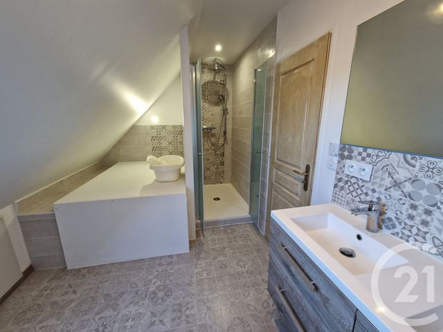 maison à louer - 6 pièces - 190.42 m2 - TRIGNAC - 44 - PAYS-DE-LOIRE - Century 21 By Ouest