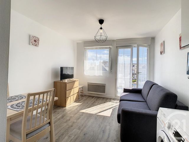 Appartement Studio à louer ST NAZAIRE