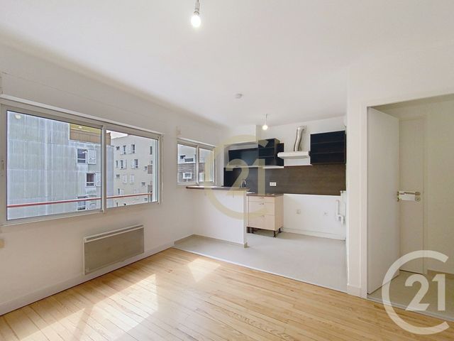 Appartement F2 à louer ST NAZAIRE