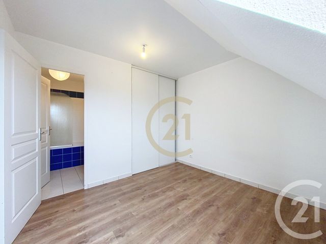 Appartement F3 à louer - 3 pièces - 51.0 m2 - GUERANDE - 44 - PAYS-DE-LOIRE - Century 21 By Ouest