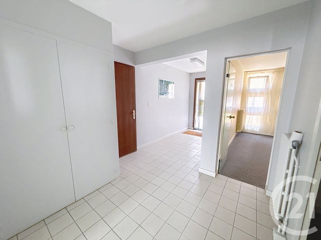 Appartement F3 à vendre - 3 pièces - 70.0 m2 - ST NAZAIRE - 44 - PAYS-DE-LOIRE - Century 21 By Ouest