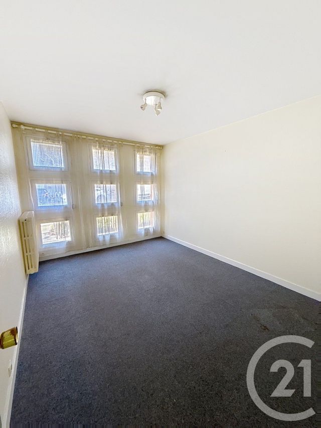Appartement F3 à vendre - 3 pièces - 70.0 m2 - ST NAZAIRE - 44 - PAYS-DE-LOIRE - Century 21 By Ouest
