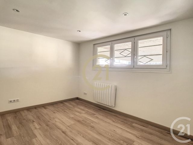 Appartement T3 à louer - 3 pièces - 66.14 m2 - ST NAZAIRE - 44 - PAYS-DE-LOIRE - Century 21 By Ouest