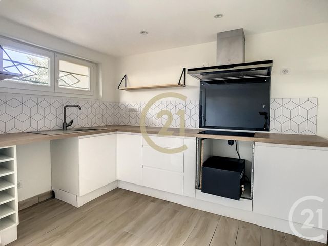 Appartement T3 à louer - 3 pièces - 66.14 m2 - ST NAZAIRE - 44 - PAYS-DE-LOIRE - Century 21 By Ouest