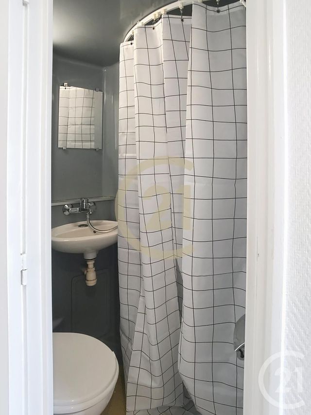 Appartement Studio à louer - 1 pièce - 17.63 m2 - ST NAZAIRE - 44 - PAYS-DE-LOIRE - Century 21 By Ouest