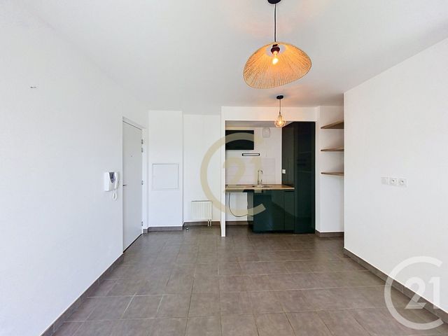 Appartement F1 à louer ST NAZAIRE