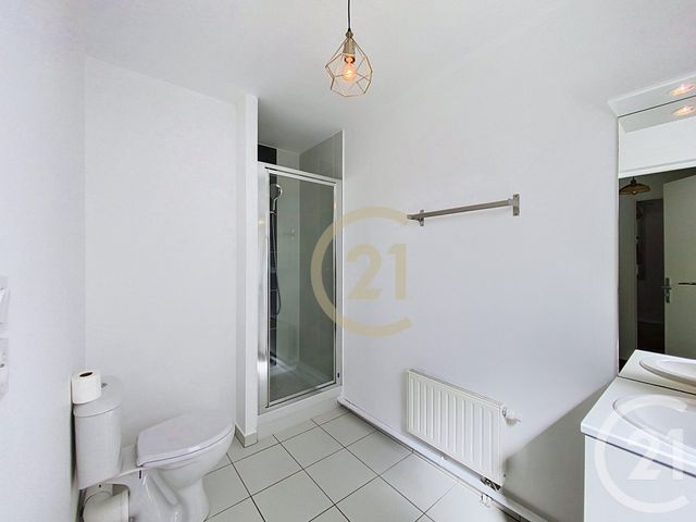 Appartement F1 à louer - 1 pièce - 30.7 m2 - ST NAZAIRE - 44 - PAYS-DE-LOIRE - Century 21 By Ouest