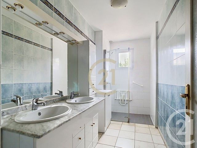 maison à vendre - 6 pièces - 140.37 m2 - PONTCHATEAU - 44 - PAYS-DE-LOIRE - Century 21 By Ouest