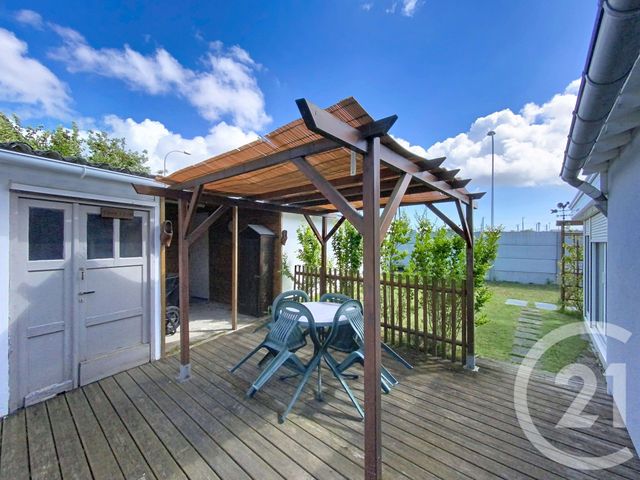 maison à vendre - 4 pièces - 78.76 m2 - ST NAZAIRE - 44 - PAYS-DE-LOIRE - Century 21 By Ouest