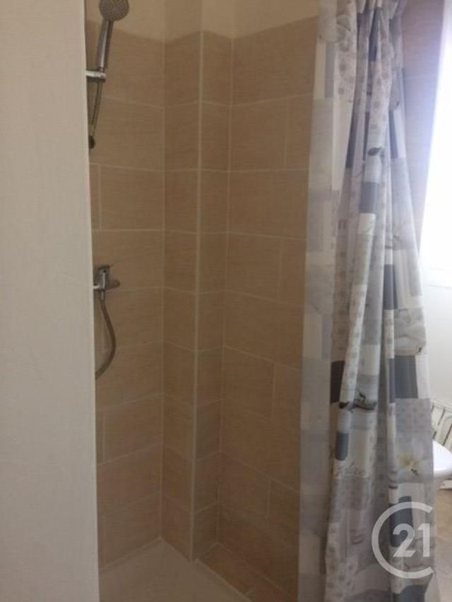 Appartement T2 à louer - 2 pièces - 44.61 m2 - ST NAZAIRE - 44 - PAYS-DE-LOIRE - Century 21 By Ouest