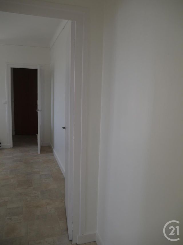 Appartement T2 à louer - 2 pièces - 44.61 m2 - ST NAZAIRE - 44 - PAYS-DE-LOIRE - Century 21 By Ouest
