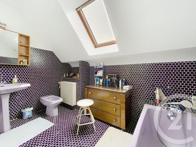 maison à vendre - 7 pièces - 159.36 m2 - ST NAZAIRE - 44 - PAYS-DE-LOIRE - Century 21 By Ouest