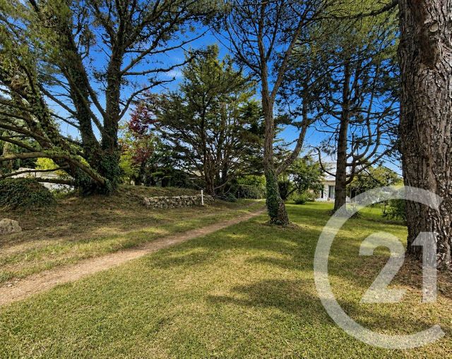 maison à vendre - 7 pièces - 159.36 m2 - ST NAZAIRE - 44 - PAYS-DE-LOIRE - Century 21 By Ouest