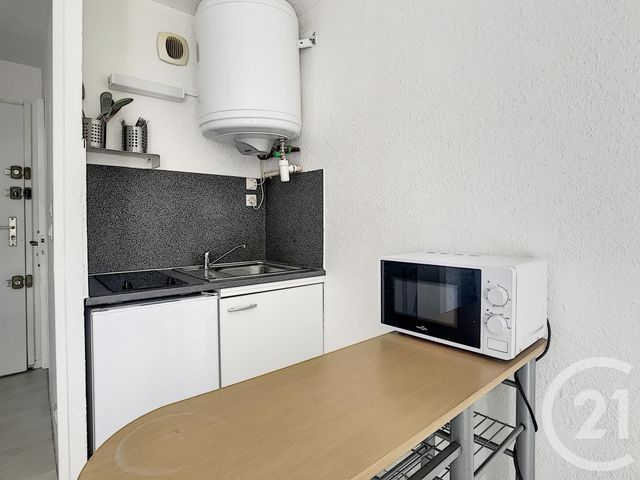 Appartement F1 à louer - 1 pièce - 16.52 m2 - ST NAZAIRE - 44 - PAYS-DE-LOIRE - Century 21 By Ouest
