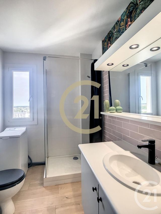 Appartement T2 à louer - 2 pièces - 33.05 m2 - ST NAZAIRE - 44 - PAYS-DE-LOIRE - Century 21 By Ouest