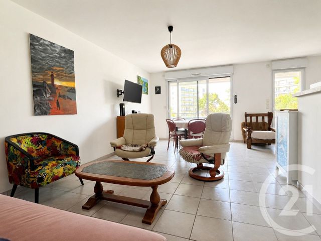 Appartement T3 à vendre - 3 pièces - 68.14 m2 - ST NAZAIRE - 44 - PAYS-DE-LOIRE - Century 21 By Ouest