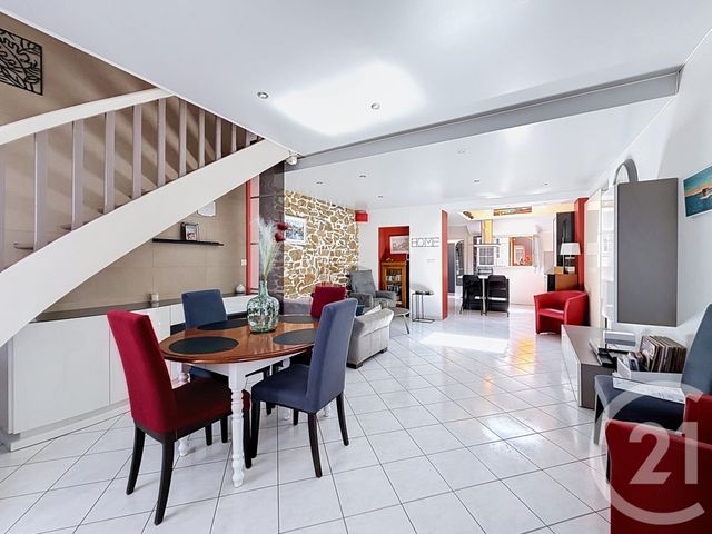 maison à vendre - 6 pièces - 121.0 m2 - ST NAZAIRE - 44 - PAYS-DE-LOIRE - Century 21 By Ouest