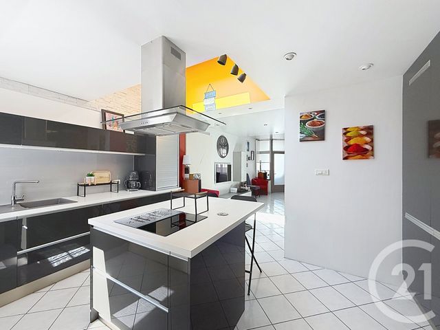 maison à vendre - 6 pièces - 121.0 m2 - ST NAZAIRE - 44 - PAYS-DE-LOIRE - Century 21 By Ouest
