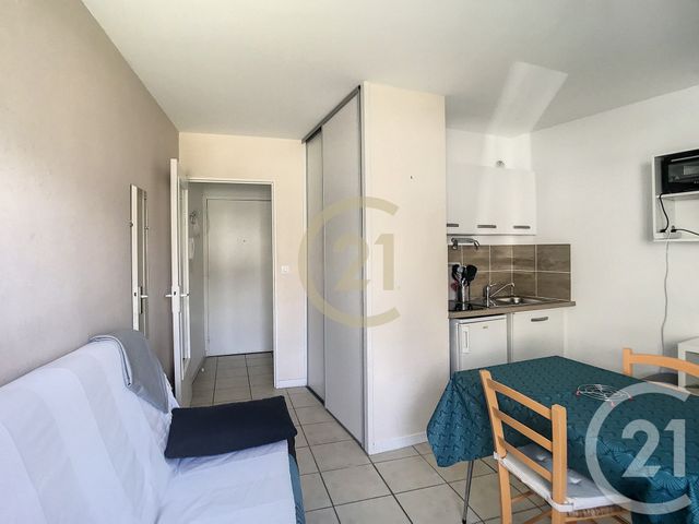 Appartement F1 à louer - 1 pièce - 19.43 m2 - ST NAZAIRE - 44 - PAYS-DE-LOIRE - Century 21 By Ouest
