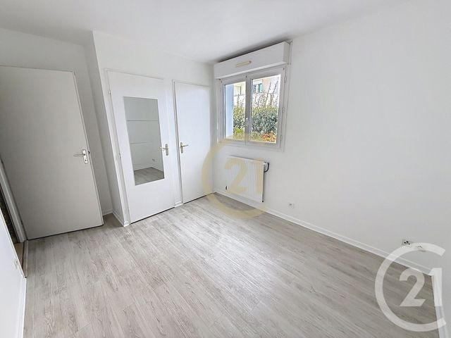 Appartement T2 à louer - 2 pièces - 44.94 m2 - ST NAZAIRE - 44 - PAYS-DE-LOIRE - Century 21 By Ouest